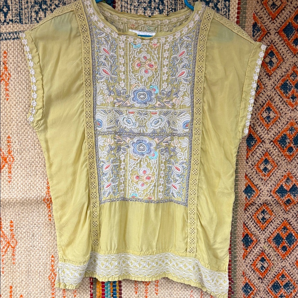 One of a kind sample. Johnny Was “Embroidered Bib Top” New with tags.